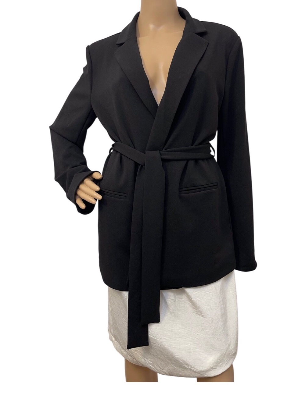 Forever 21 Women's Black Belted Blazer Career Jacket, M